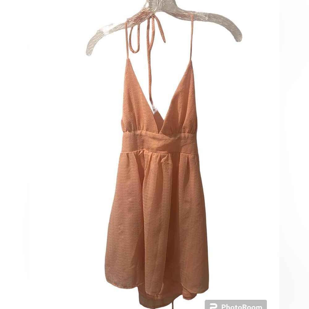 Forever 21 Open Back Halter Summer mini dress